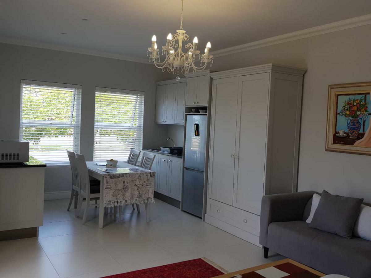 Ferienwohnung Coral Tree Hermanus Exterior foto